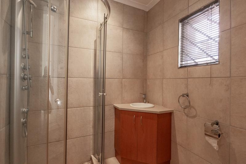 To Let 1 Bedroom Property for Rent in Plumstead Western Cape